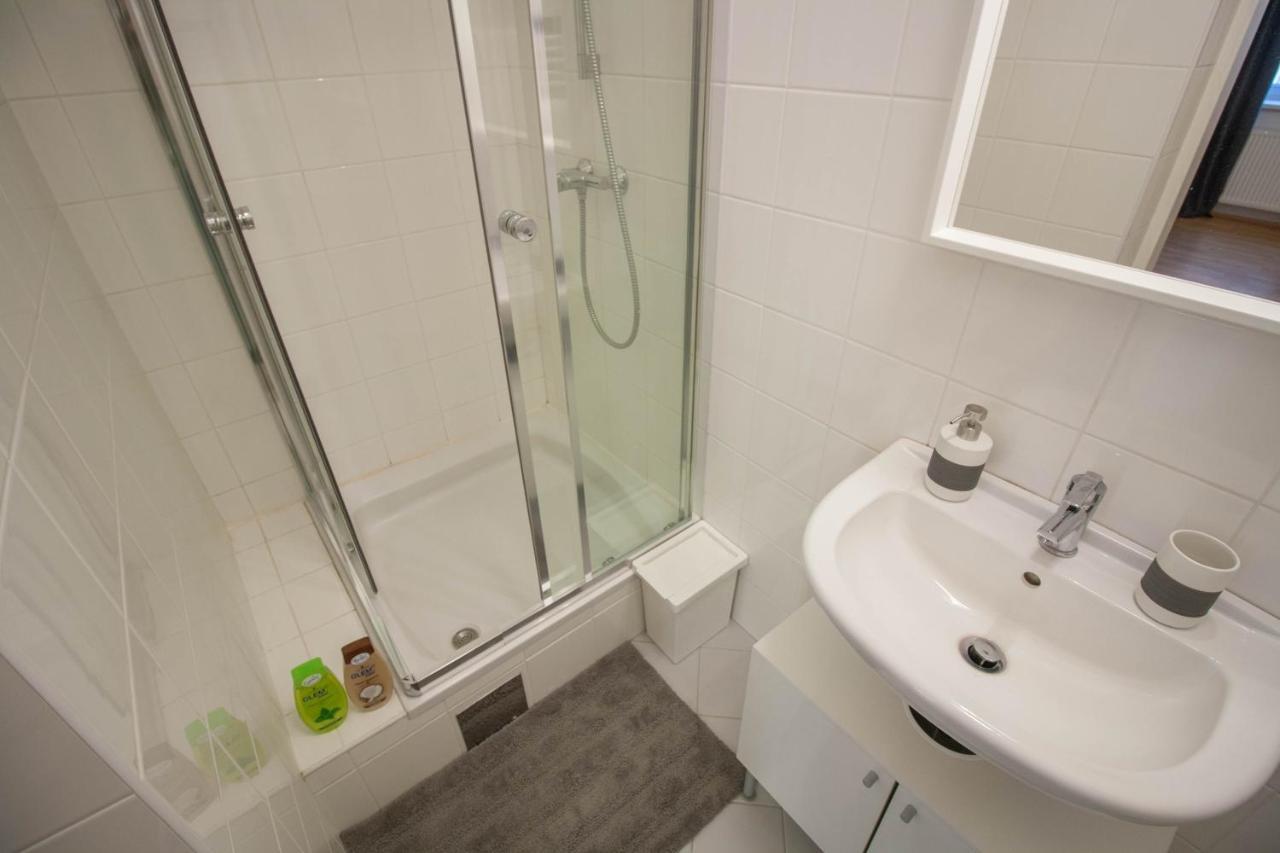 Cozy 2 Room Apartment - Enjoy Viennas Summer Vibes Buitenkant foto